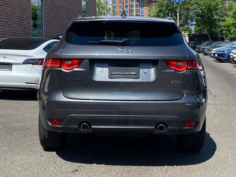 Used 2018 Jaguar F-PACE R-Sport AWD/4WD image 4