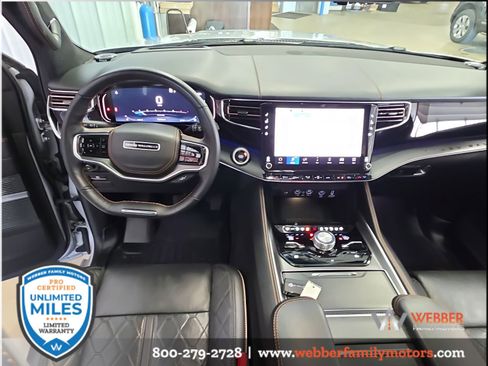 Used 2023 Jeep Grand Wagoneer Series III w/ Rear Seat Video Group 1 AWD/4WD image 24