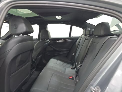 Used 2023 BMW 530i xDrive w/ Premium Package AWD/4WD image 9
