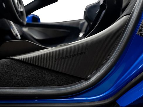 Used 2020 McLaren 600LT Spider RWD image 54