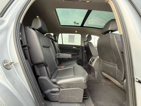 Used 2019 Volkswagen Atlas SEL AWD/4WD image 19