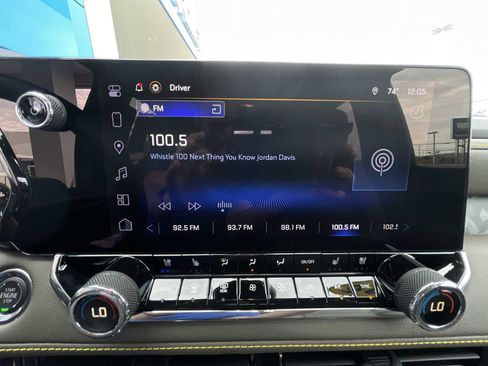 Used 2026 Chevrolet Colorado ZR2 w/ Technology Package image 13