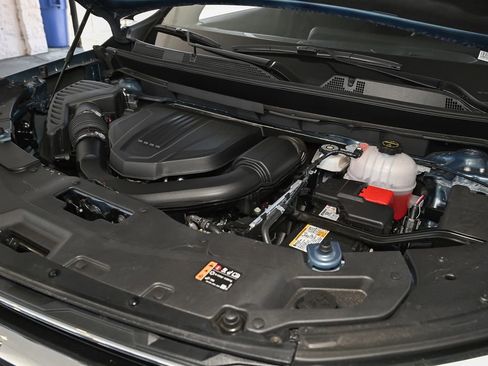 New 2026 Chevrolet Traverse LT w/ Driver Confidence Package FWD image 13