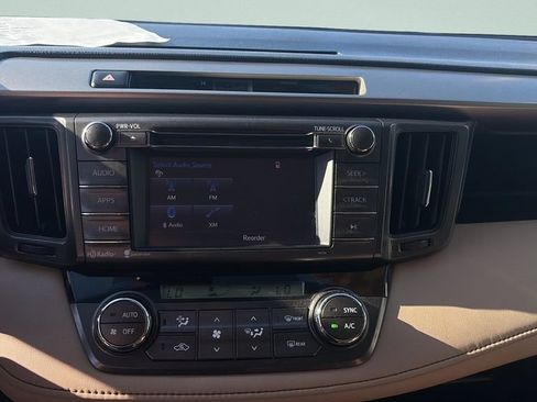 Used 2015 Toyota RAV4 XLE FWD image 14