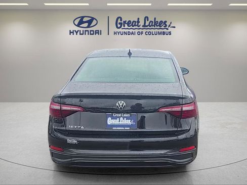 Used 2023 Volkswagen Jetta S w/ IQ.Drive Package FWD image 4