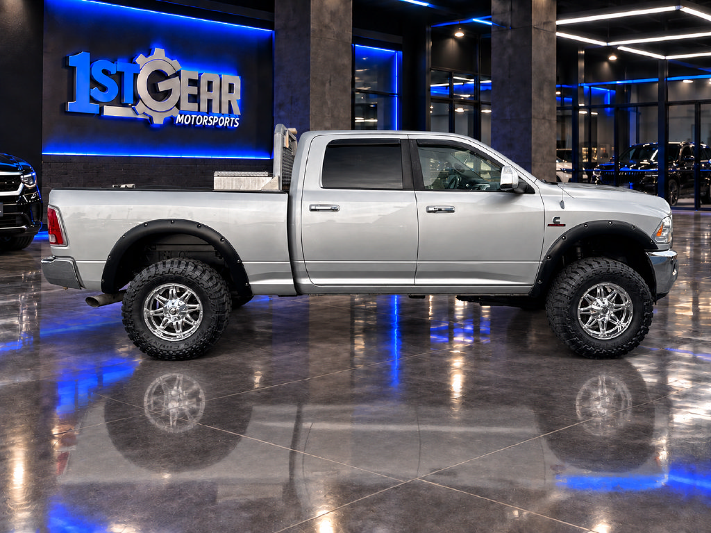 Used 2013 RAM 3500 Laramie w/ Convenience Group AWD/4WD image 5