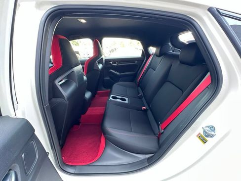 Used 2026 Honda Civic Type R image 9