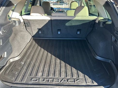 Used 2019 Subaru Outback 2.5i image 27