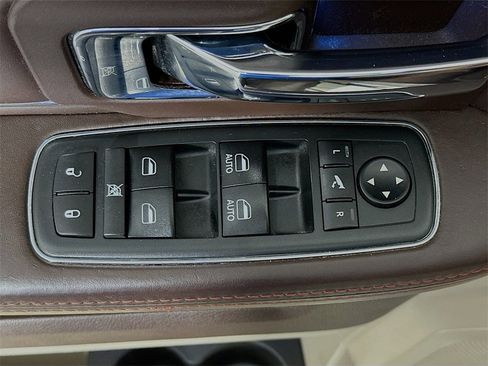 Used 2018 RAM 1500 Laramie Longhorn w/ Longhorn Southfork Package image 22