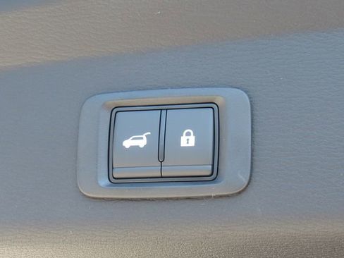 New 2026 Mitsubishi Outlander SE FWD image 6