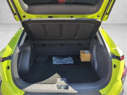Certified 2024 Hyundai Kona Limited FWD image 8