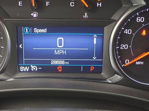 Used 2023 GMC Terrain SLE image 30