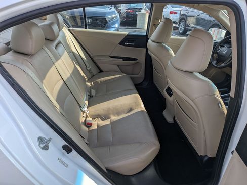 Used 2013 Honda Accord EX-L image 32