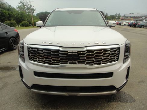Used 2021 Kia Telluride EX AWD/4WD image 2