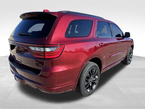 Used 2022 Dodge Durango GT image 9