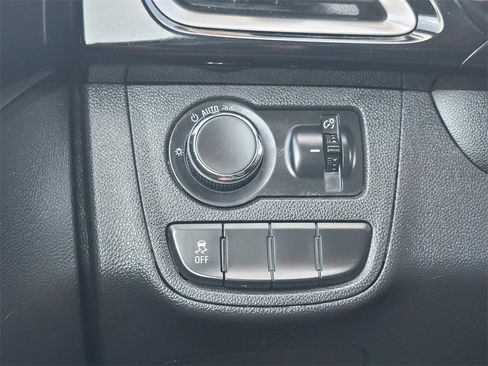 Used 2021 Chevrolet Spark LT image 32