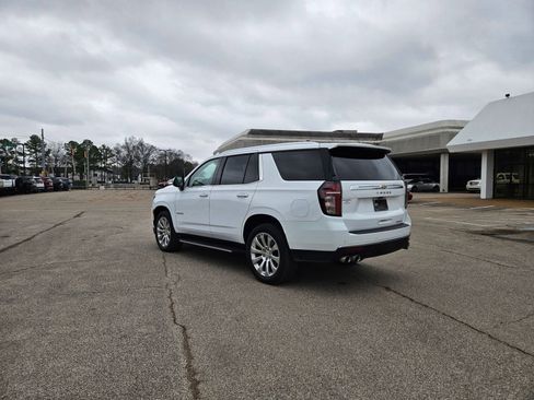 Used 2021 Chevrolet Tahoe Premier image 3