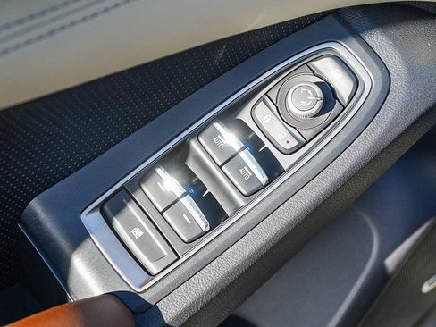 Certified 2022 Subaru Ascent Touring image 23