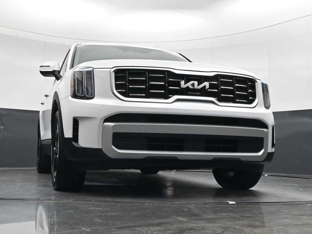 Used 2025 Kia Telluride S AWD/4WD image 43