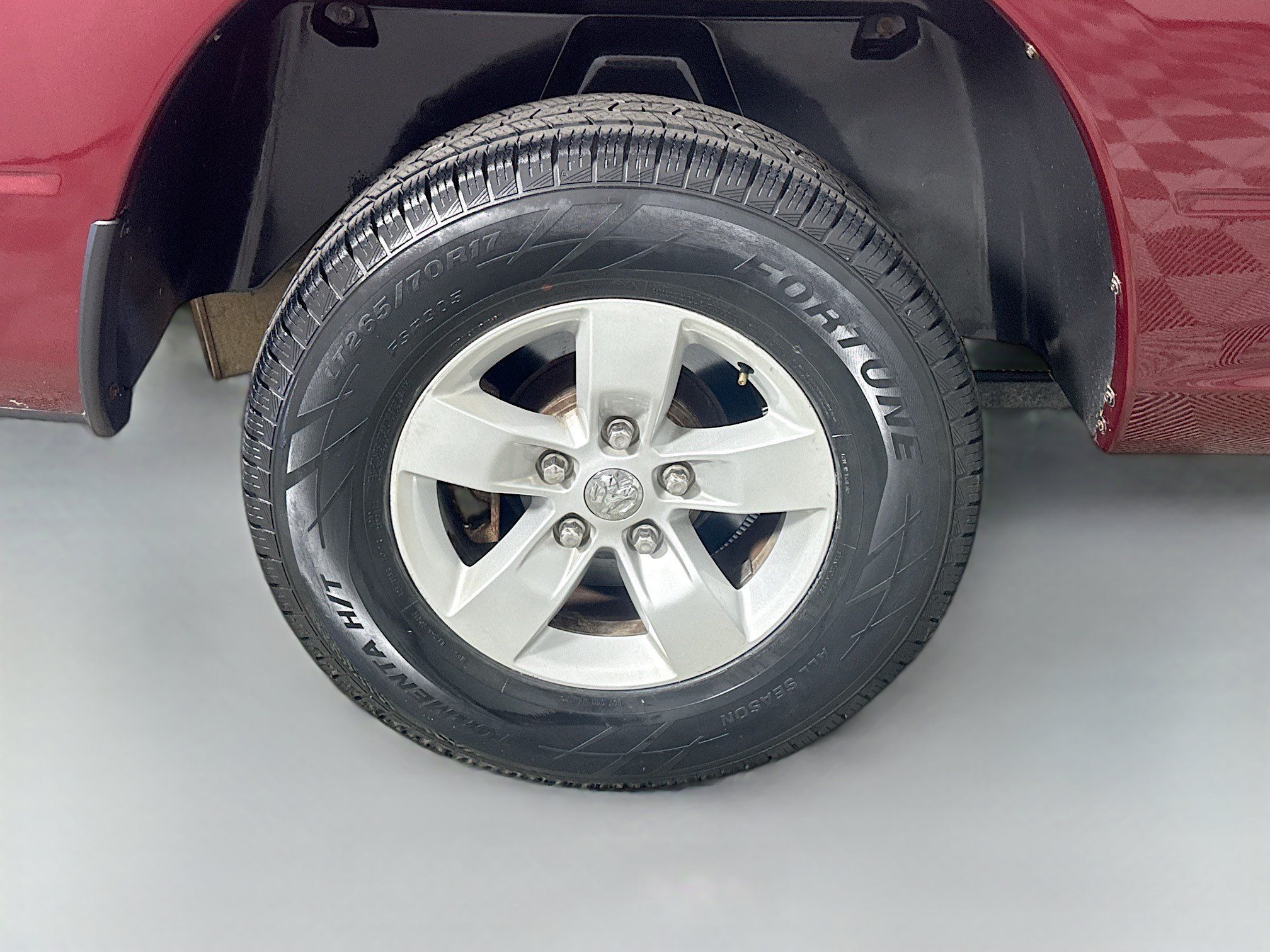 Used 2019 RAM 1500 ST AWD/4WD image 31
