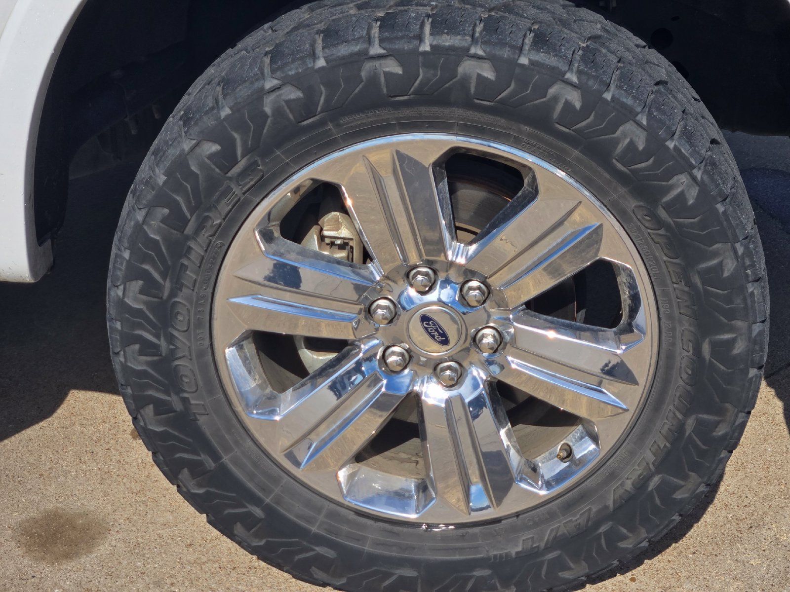 Used 2020 Ford F150 Lariat AWD/4WD image 9