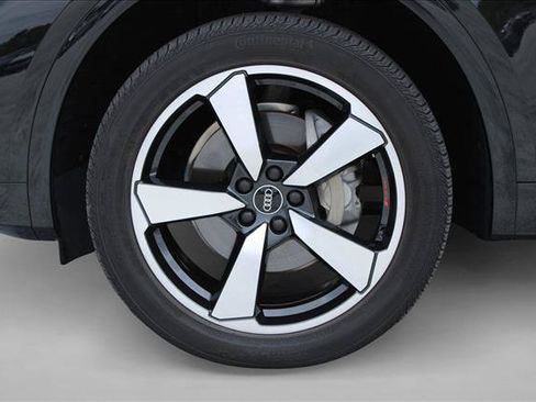 Used 2023 Audi Q5 2.0T Premium Plus AWD/4WD image 15