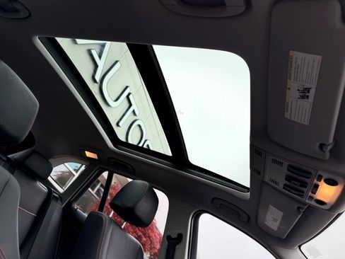 Used 2013 BMW X1 xDrive35i image 12