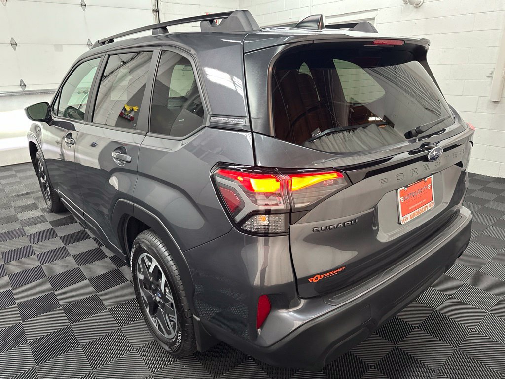 Used 2026 Subaru Forester Premium w/ Base/Premium Package AWD/4WD image 7