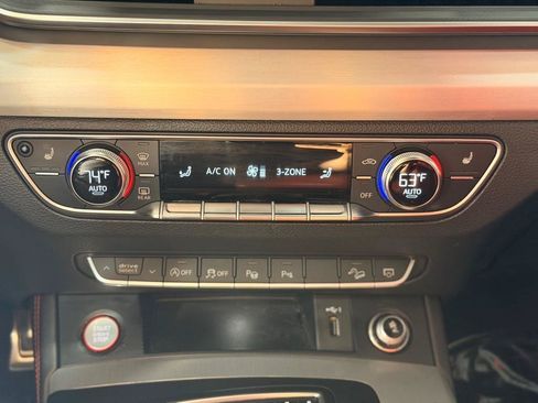 Used 2019 Audi SQ5 Prestige w/ Prestige Package AWD/4WD image 18