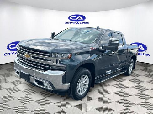 Used 2021 Chevrolet Silverado 1500 LTZ w/ Technology Package AWD/4WD image 8