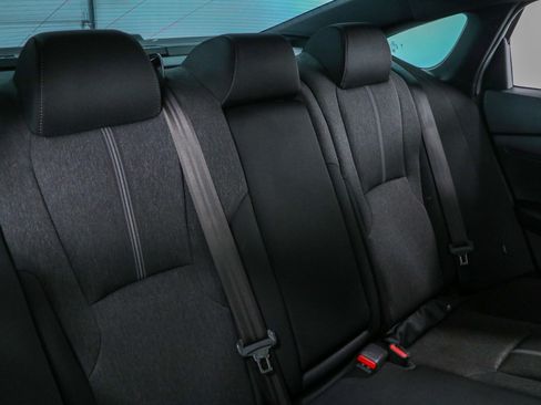 Used 2024 Honda Accord Sport image 28