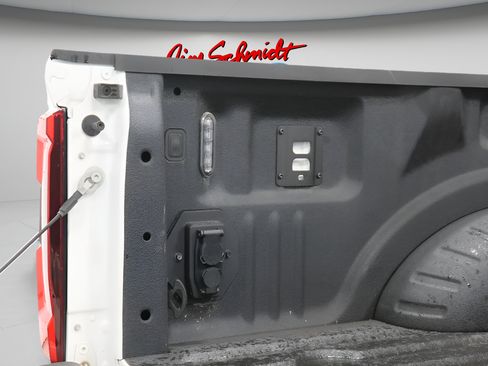 Used 2026 Ford F250 Platinum AWD/4WD image 36