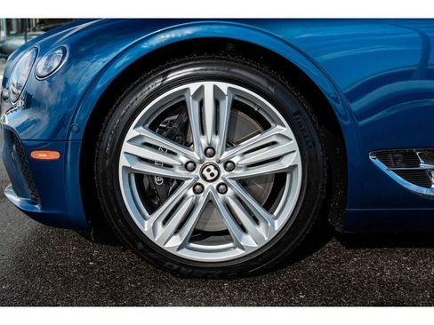 Used 2020 Bentley Continental GT image 6