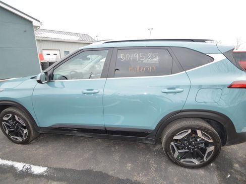 Used 2026 Kia Seltos SX w/ SX Sunroof Package image 3