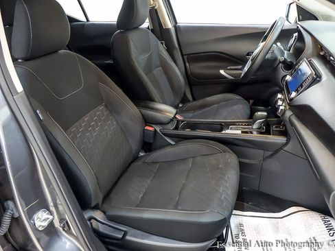 Used 2024 Nissan Kicks SV w/ Interior Electronics Package FWD image 30