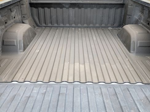 Used 2023 Chevrolet Silverado 1500 Custom RWD image 18