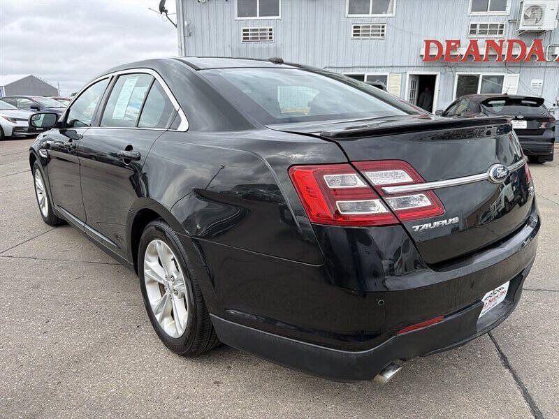 Used 2013 Ford Taurus SEL FWD image 3