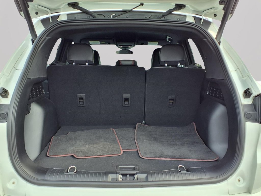 Used 2023 Ford Escape ST-Line w/ Tech Pack #1 FWD image 9