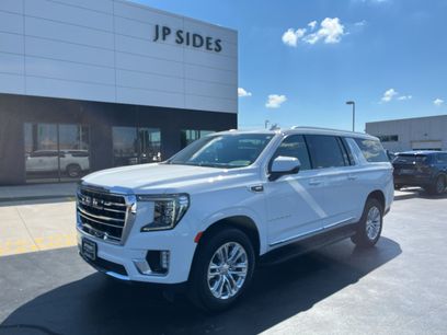 Used 2024 GMC Yukon XL SLT w/ SLT Luxury Package