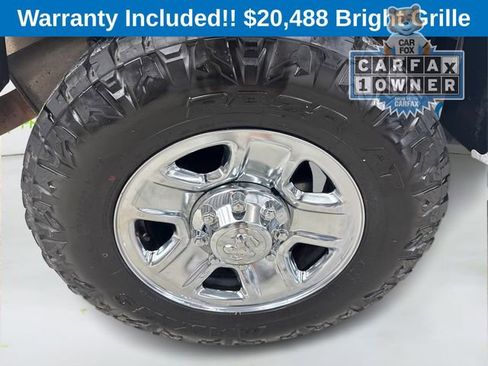Used 2018 RAM 2500 Tradesman w/ Chrome Appearance Group image 16