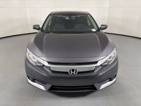 Used 2017 Honda Civic EX-L image 3