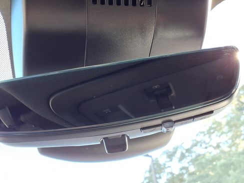 Certified 2025 Chevrolet Tahoe Premier image 15