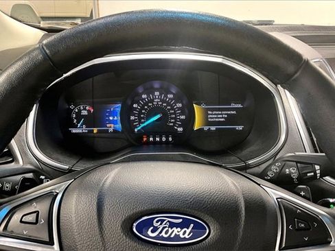 Used 2020 Ford Edge Titanium w/ Equipment Group 301A image 15