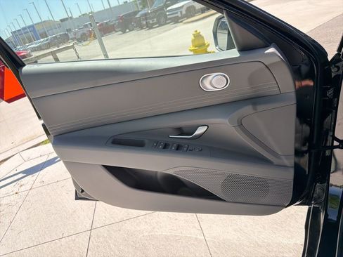 New 2026 Hyundai Elantra Sport FWD image 28