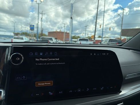 New 2026 Chevrolet Traverse LT w/ Sun and Wheel Package image 27