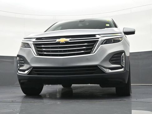 Used 2023 Chevrolet Equinox Premier FWD image 32