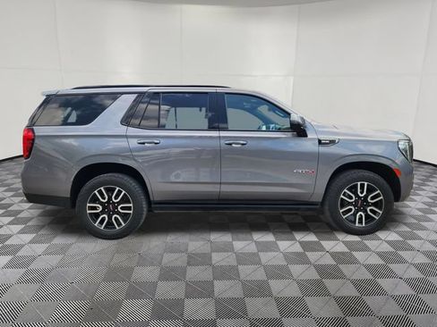 Used 2022 GMC Yukon AT4 AWD/4WD image 4