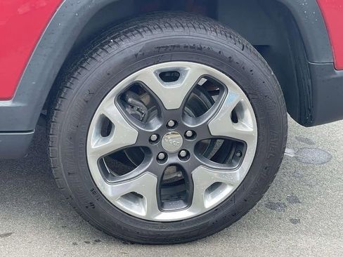 Used 2018 Jeep Compass Limited image 11