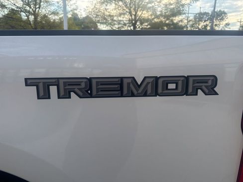 New 2026 Ford F250 Platinum w/ Tremor Off-Road Package AWD/4WD image 19