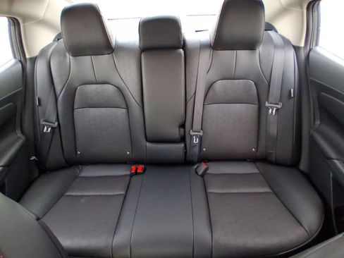 Used 2026 Nissan Sentra SR w/ SR Premium Package FWD image 12
